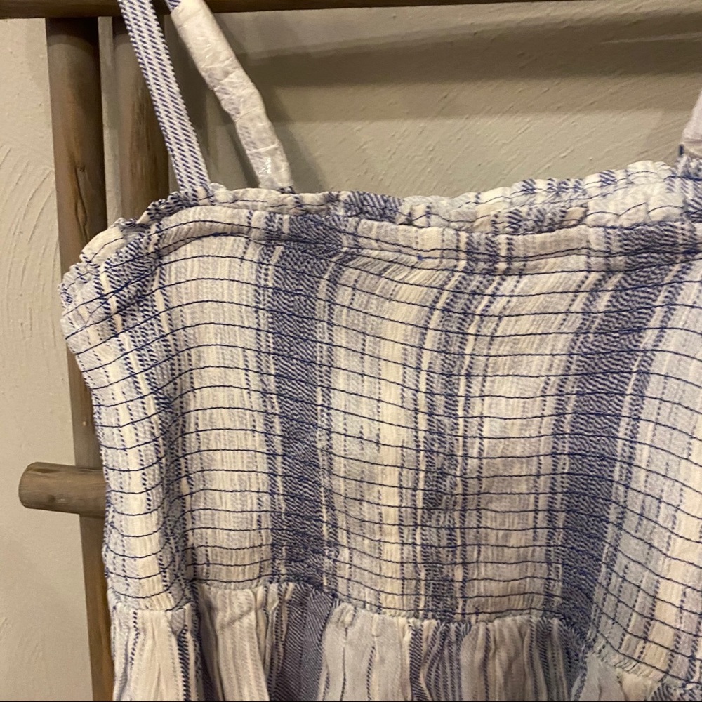 โจNWT Torrid Blue Striped Gauze Smocked Cami - Picture 8 of 9